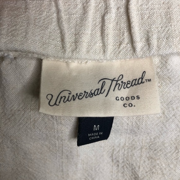 Universal Threads linen tank top with side buttons - Picture 3 of 5